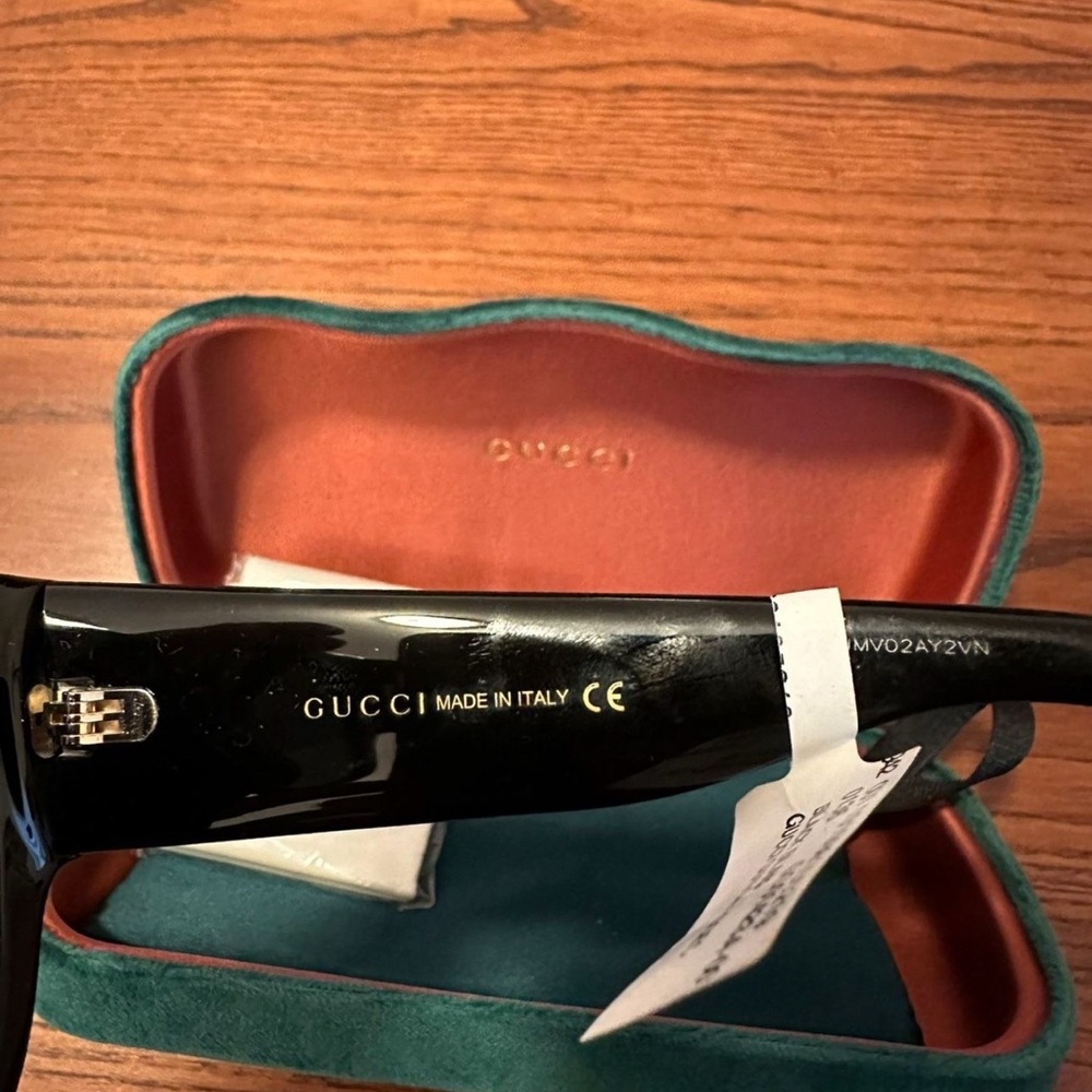 Brand New Gucci Square Sunglasses - Picture 4 of 8